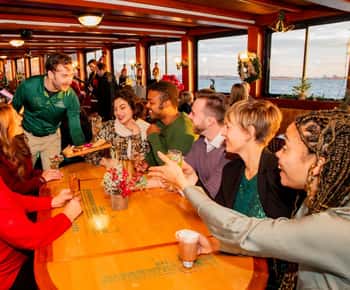 Boston: Cocoa and Carols Holiday Cruise