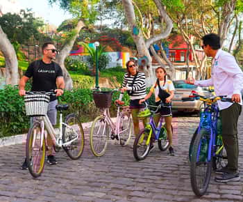 Lima: Bike Tour in Miraflores and Barranco Districts
