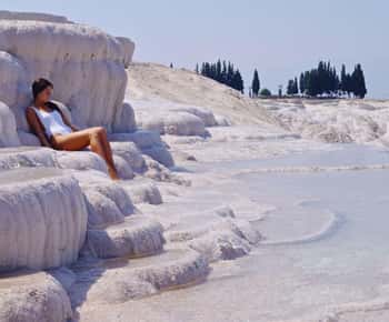 Bodrum:Viagem de 1 dia ao Castelo de Algodão de Pamukkale e a Hierápolis com almoço