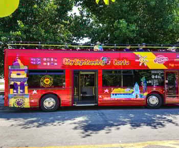Corfu: Stadsrondleiding met hop-on-hop-off-bustour