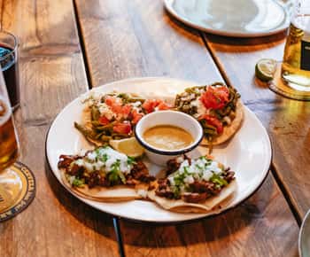 Cologne: Südstadt Guided Foodie Walking Tour