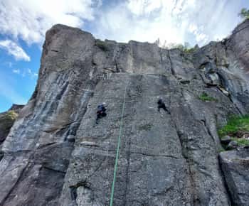 Full-Day Rock Climbing Adventure in the Andes near Santiago