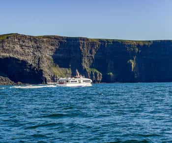 Von Galway aus: Aran Islands & Cliffs of Moher Tagesausflug