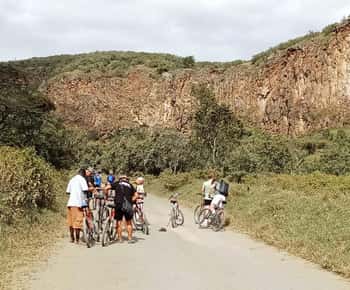 HELLS GATE AND LAKE NAIVASHA DAY TRIP FROM NAIROBI.