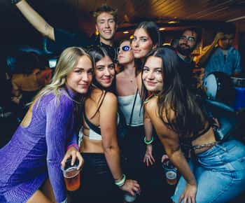 Prague: Boat Party with Unlimited Drinks & After Party Entry