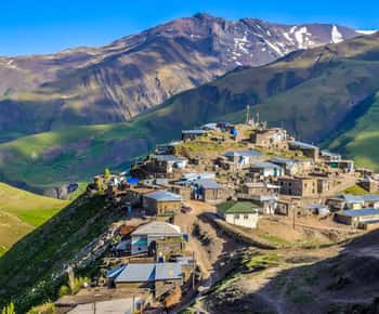 Baku: Guba Khinalig Village and Candy Cane Tour with Lunch