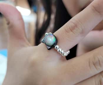 Chuncheon, South Korea: Beads craft experience