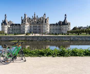 From Blois: Chambord, Wine & Cycling