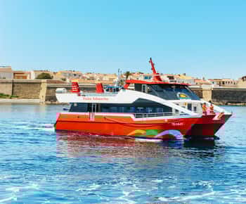 From Alicante: Roundtrip to Tabarca Island