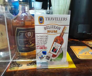 Belize City: tour met rumproeverij en optie voor een strandstop