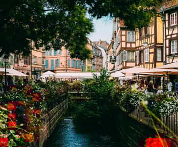 From Strasbourg: Colmar, Riquewihr, & Eguisheim Day Trip