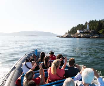 Vancouver: Boat to Bowen Island on UNESCO Howe Sound Fjord