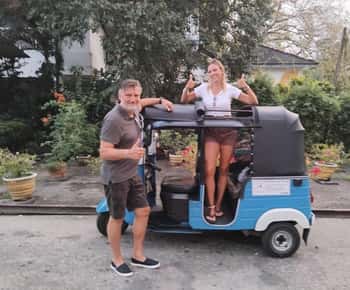 Colombo City Tour by Tuk Tuk ( Sightseeing Fees Included)