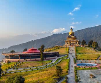 Pelling: tour turístico guiado de día completo con servicio de recogida del hotel