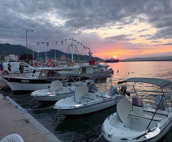 Thassos: Motorbootverleih