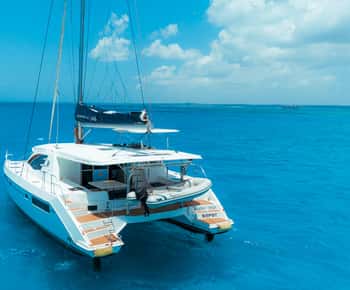 From Zanzibar: Half-Day Yacht Trip experience