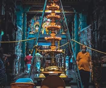 Coimbatore: Thrissur and Guruvayur Tour with Transfers