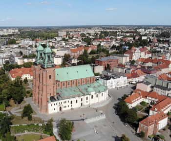 Wycieczka kulinarna do Gniezna i polskie jedzenie
