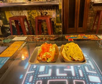 Tour gastronômico particular pelo East Village com um morador local