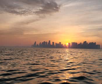 Doha: Luxury Boat Tour