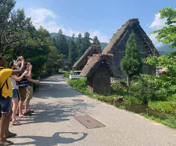 From Takayama: Shirakawago UNESCO World Heritage Site Tour