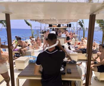 Rhodes: Swim & Snorkel Cruise with Buffet & Unlimited Drinks