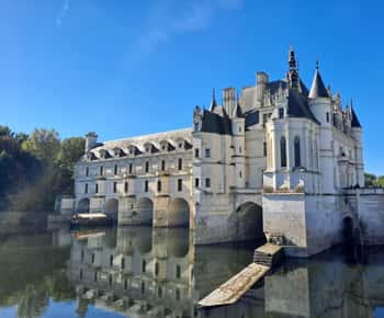 Paris: Loire Valley Castles Day Trip with Entry Tickets