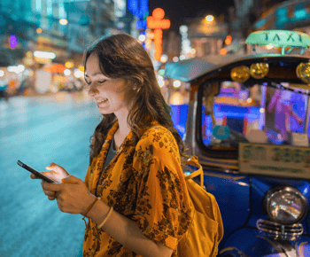 Chiang Mai noaptea: tur cu tuk tuk-ul la temple, piață și mâncare