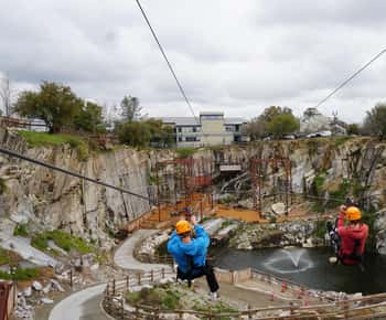 Rocklin: Zipline Aerial Adventure Granite Ticket