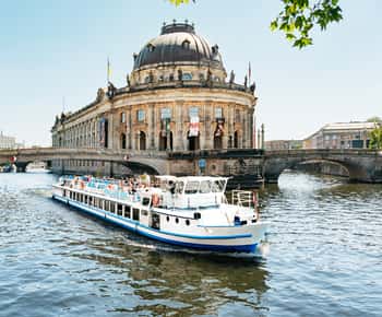 Berlin: 1-stündige Stadtführung mit Bootstour und Sitzplatzgarantie