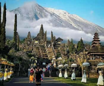 Eastern Bali and Pura Besakih Temple Tour