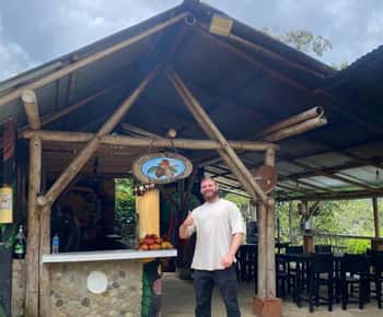 Medellín: Chocolate Farm Tour with Cocoa Exfoliation