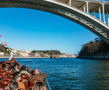 Porto: Brückenrundfahrt mit Weinkeller-Tour oder Sonnenuntergang
