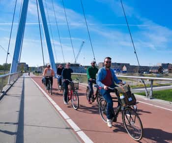 Food Tour by Bike: enjoy 6 bites and cycle trough Utrecht
