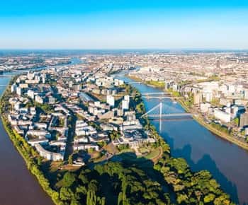 Nantes : Must-see Attractions Walking Tour