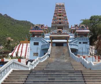 Coimbatore :Private Car hire with Driver and Flexible Hours