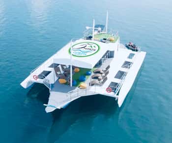 Coron Island Sunset Cruise: Luxury Trimaran, Relax & Unwind