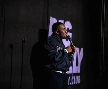 London: Live Comedy Show på Big Belly Bar and Comedy Club