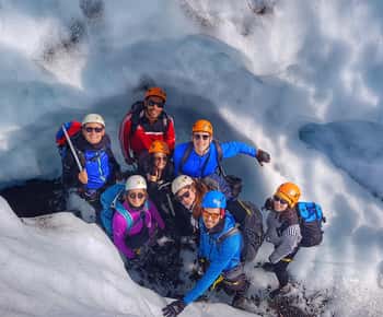 Båttur bland isberg, glaciärvandring och transfer med fyrhjulsdrivna fordon