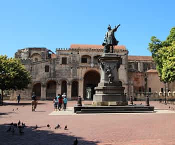 City tour histórico de Santo Domingo: Explora o património