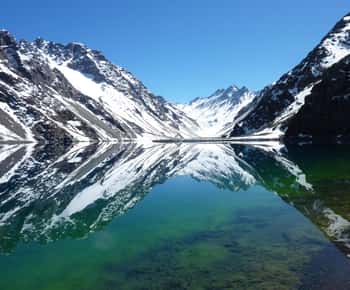 Santiago: Inca Lagoon and Vineyard Visit with Wine Tasting