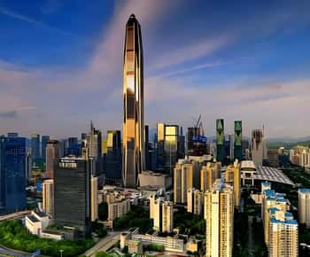 ShenZhen: Höchstes Gebäude mit Luxusmahlzeit im obersten Stockwerk