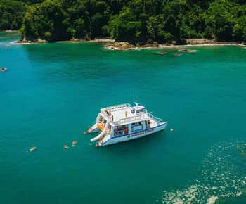 Manuel Antonio: Crucero en Catamarán con Comida