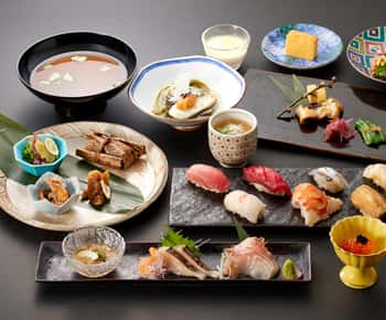 Exclusive 12-Course Omakase Sushi Experience in Osaka
