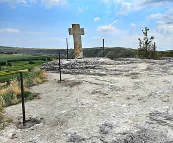 Von Chisinau aus: Alter Orhei-Komplex und Cricova Weinverkostung
