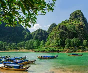 Heaven’s Cave & Hue Heritage : 2 Day Adventure from Da Nang