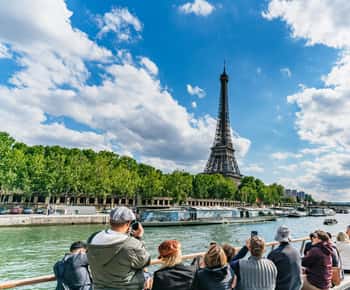 Paris: Cruises & boat tours