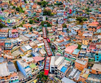 Medellín: Private city tour, local tourist attractions, and Comuna 13