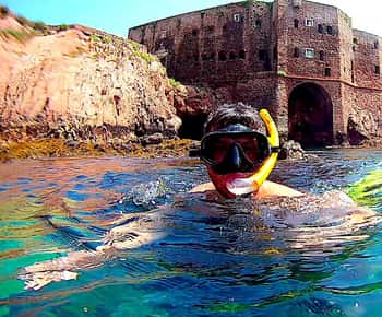 Peniche: wycieczka katamaranem na wyspę Berlengas + nurkowanie z rurką