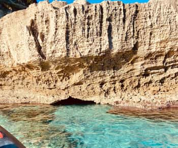 Tropea: Snorkeling Excursion by Dinghy with Aperitif